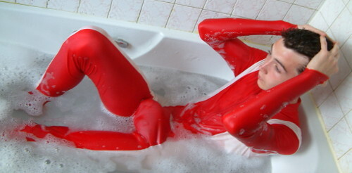 bath in clothes